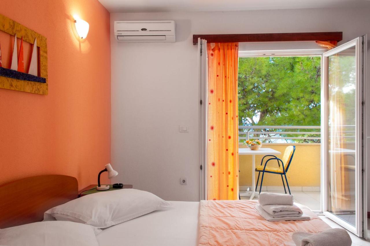 Apartments Promenada - Beachfront 투체피 외부 사진