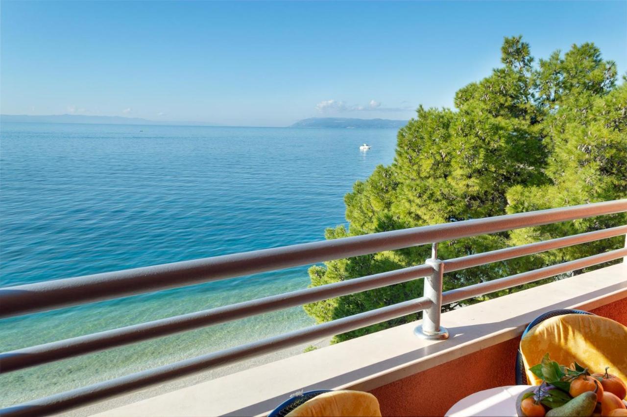Apartments Promenada - Beachfront 투체피 외부 사진
